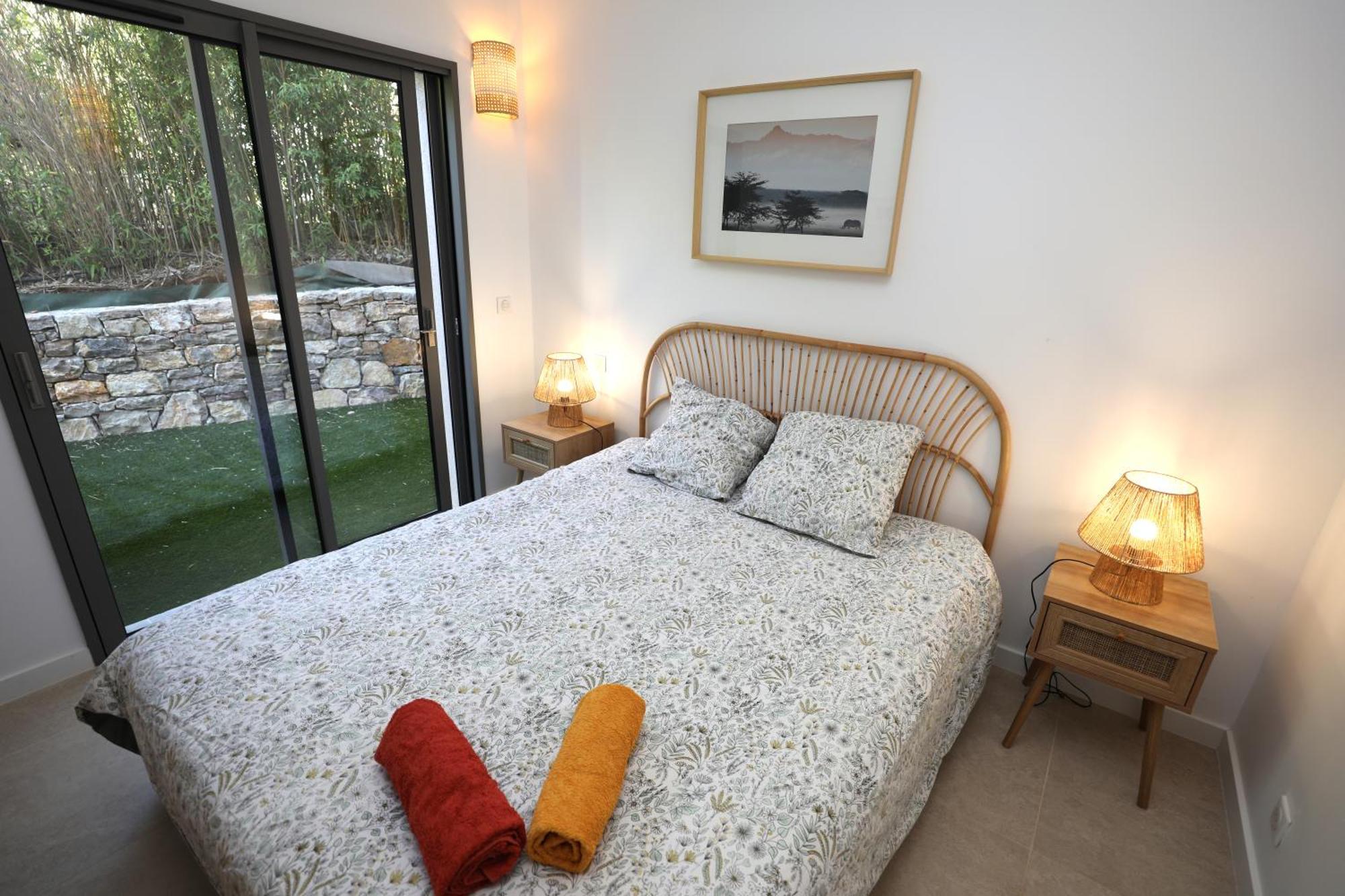 T2 Neuf Sur Jardin Proche Plage Carqueiranne Εξωτερικό φωτογραφία